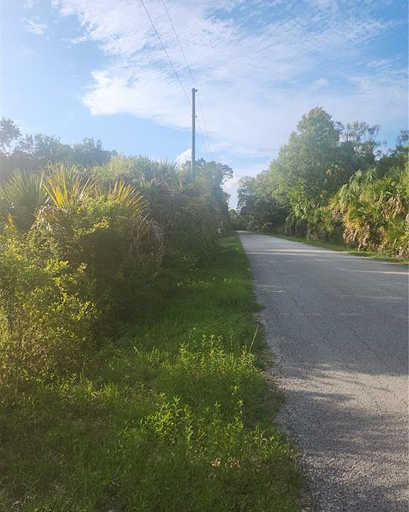 1st image of 7576 N Bitterroot Dr #9