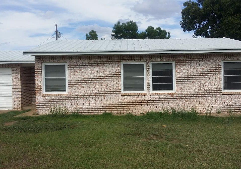 1st image of 3742 Highland Dr