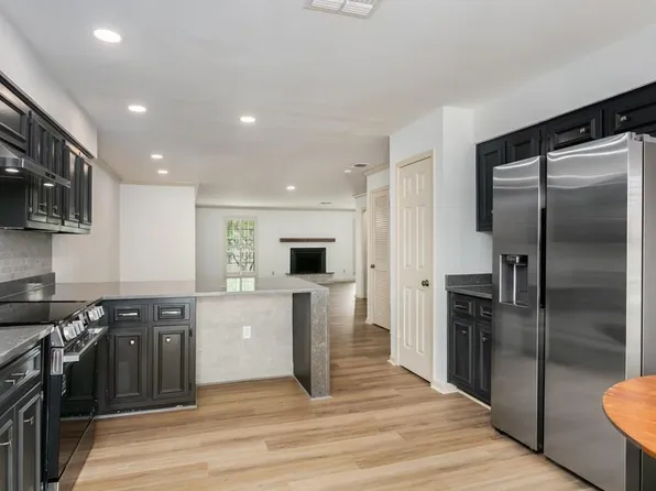 2611 Eisenhauer Rd #110, San Antonio, TX 78209