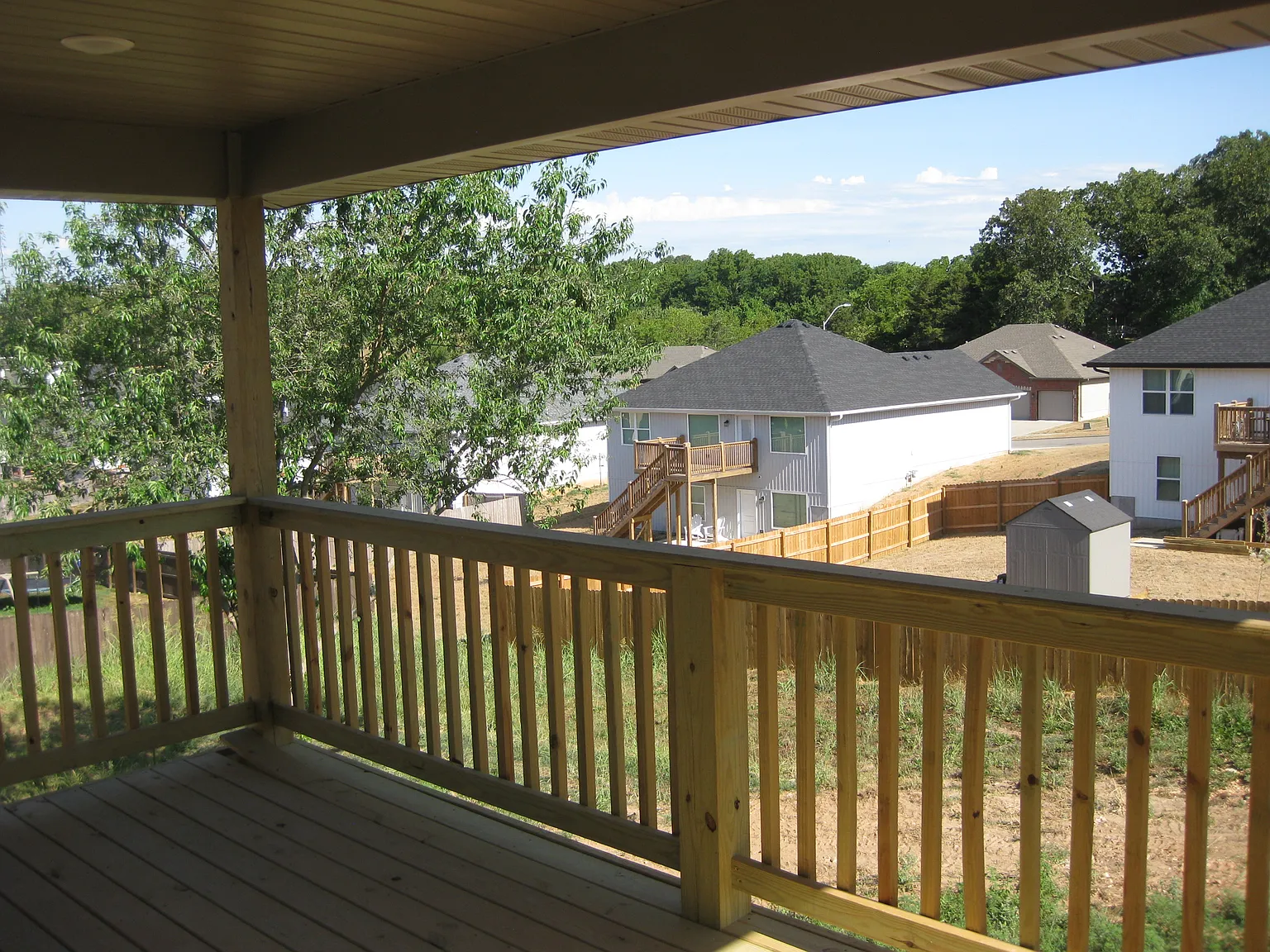 3 bed, 2.5 bath, 1675 sqft, $1,795 — Photo 2