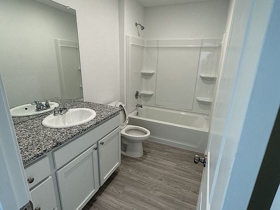 3rd image of 10770 Prusiner Dr