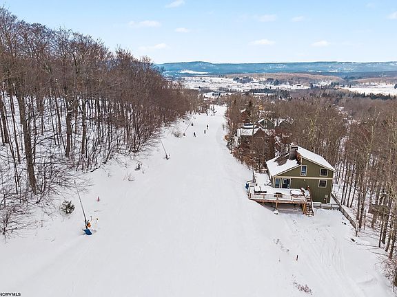 4th image of 53 Ski In Ct