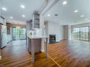 2105 Rose Ct, Basking Ridge, NJ 07920