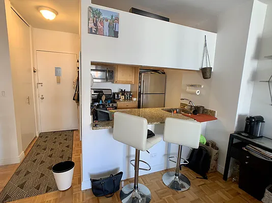 Rented by Highline Residential | media 13