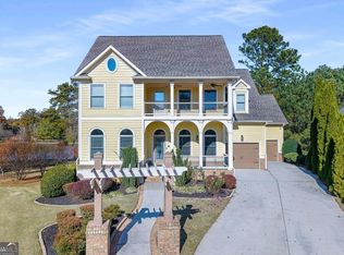 679 Crystal Cove Ct, Loganville, GA 30052