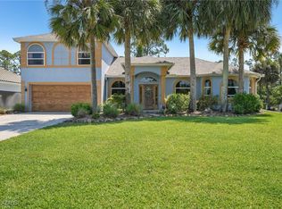337 Columbus Blvd S, Lehigh Acres, FL 33974