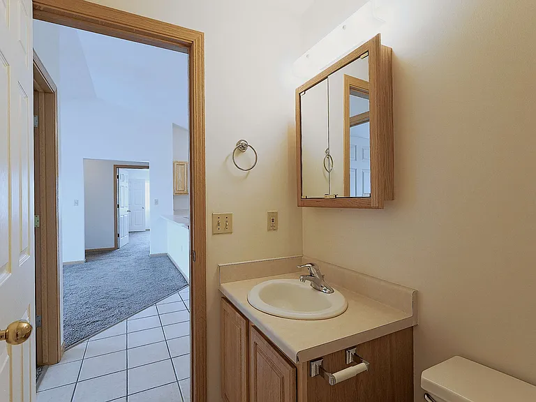 Park Ridge Apartments — Photo 78