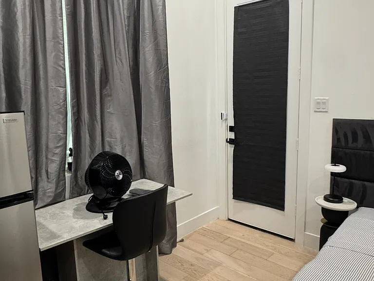 5905 Fairdale Ln — Photo 14