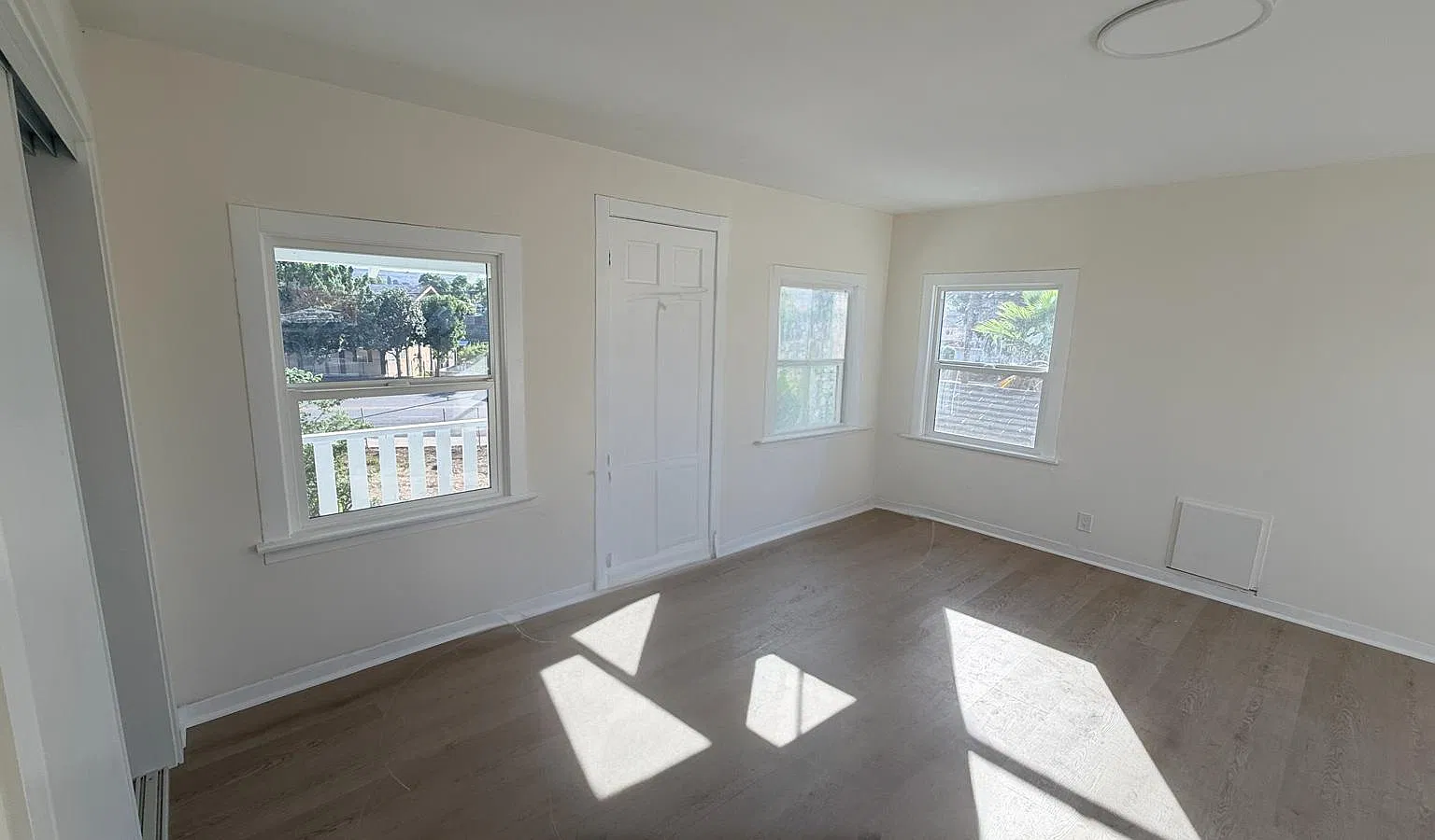 4 bed, 1568 sqft, $3,800 — Photo 4