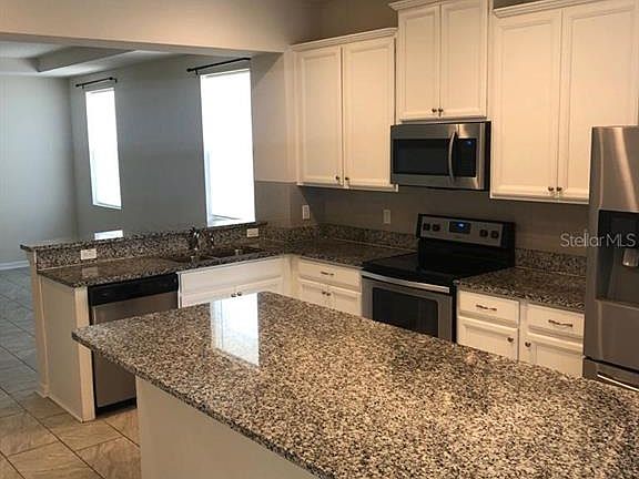 3rd image of 5519 Myrtle Pine Ln