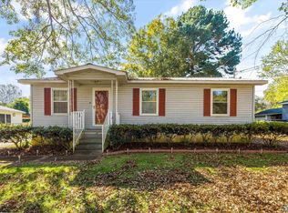 528 Quincy St, Scottsboro, AL 35768