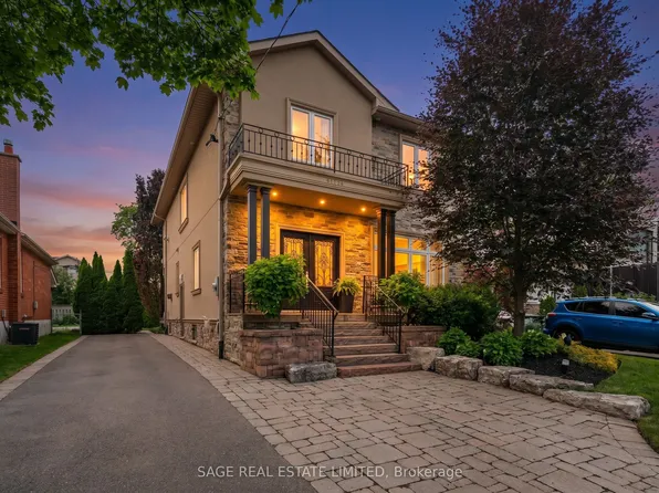 50 Northampton Dr, Toronto, ON M9B 4S7
