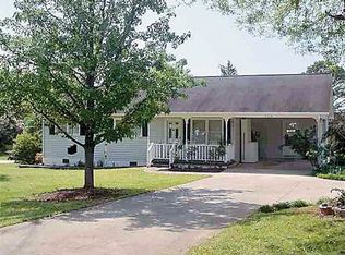 110 E Melissa Ln, Forest City, NC 28043