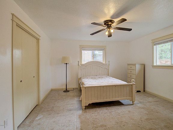 2nd image of 2714 Claude Dove Dr