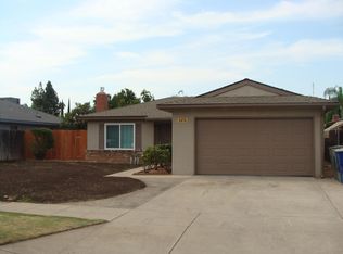 4674 E Byrd Ave, Fresno, CA 93725