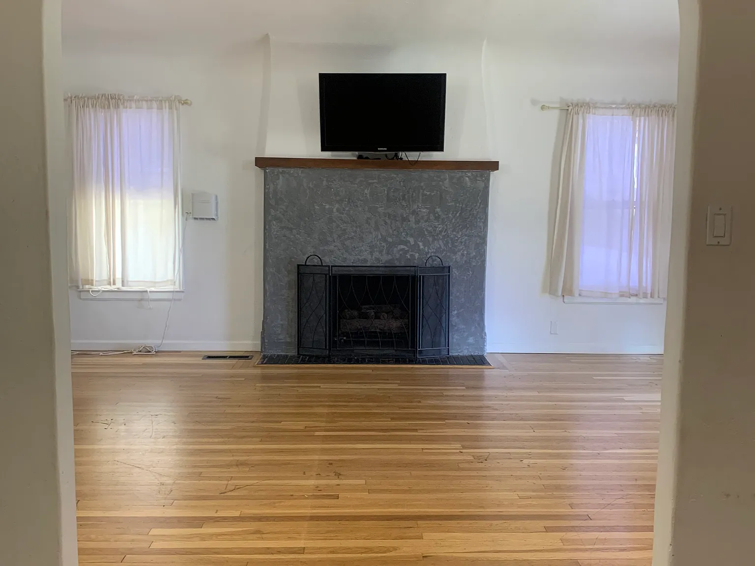 3 bed, 1539 sqft, $2,450 — Photo 2