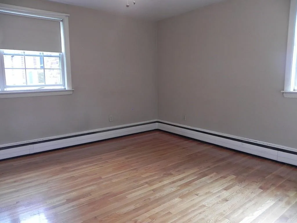 1 bed, 650 sqft, $1,800 — Photo 4