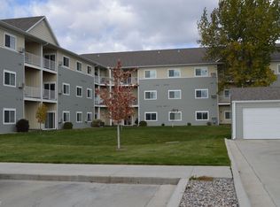 1400 10th Ave NE #1, Jamestown, ND 58401