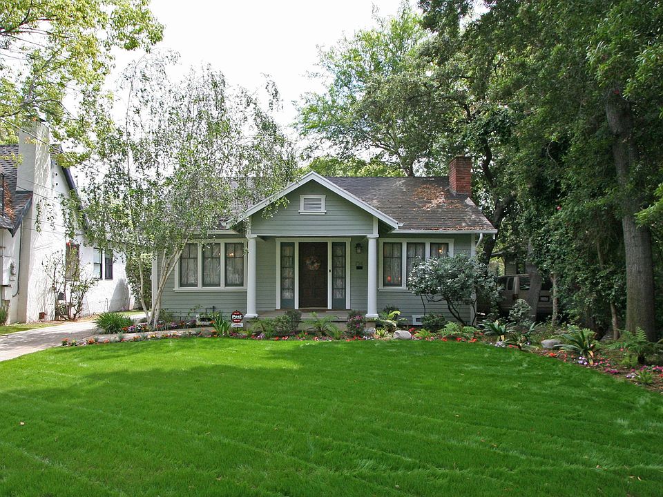 1st image of 714 S Mentor Ave