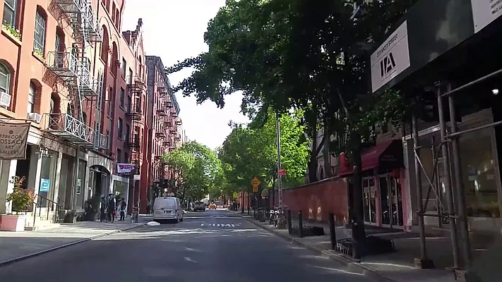 Rented by APT212 INC | media 22