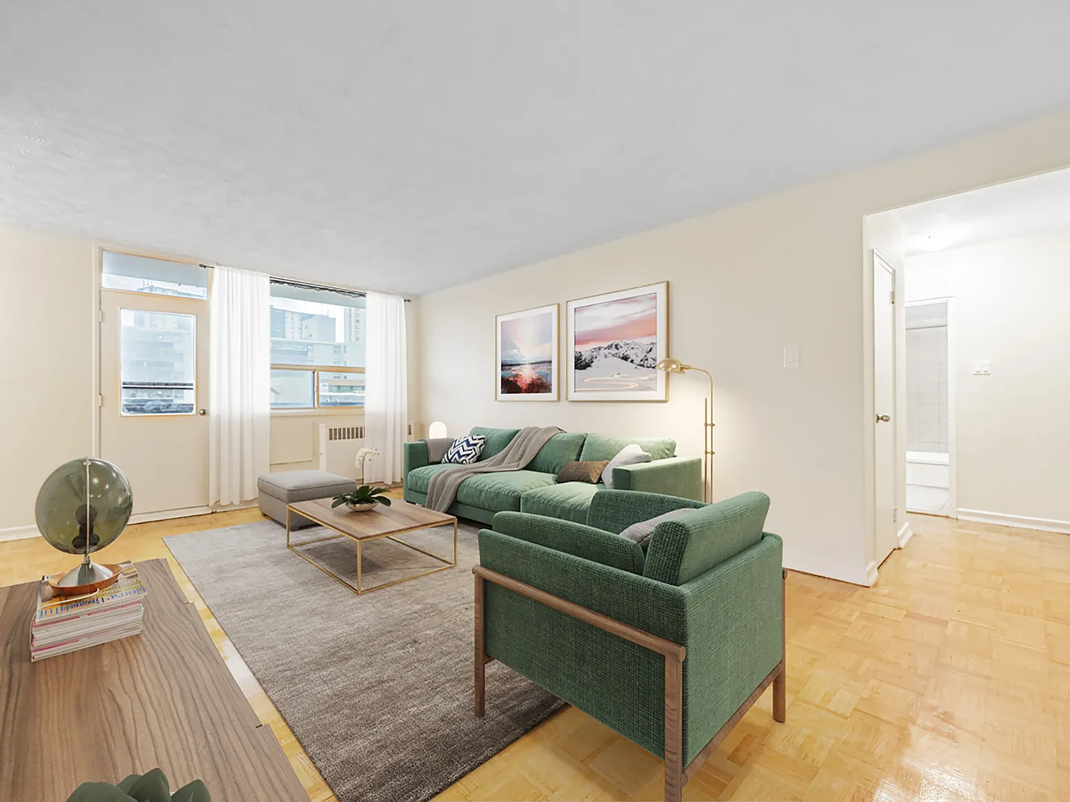44 Thorncliffe Park Drive — Photo 3