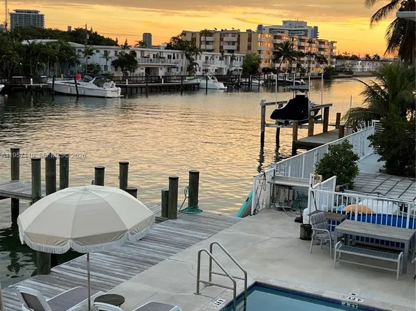 8035 Crespi Blvd, Miami Beach, FL