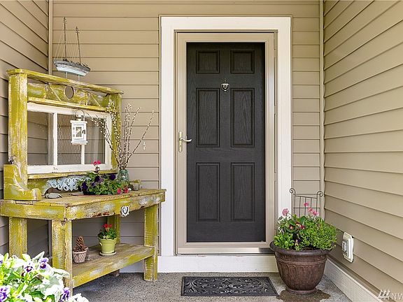 Inviting covered front entry to greet your guests.