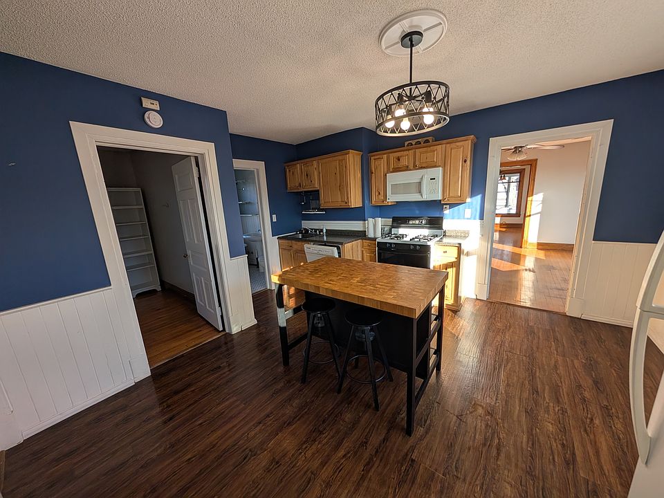 Big kitchen is very rare for a house of this era