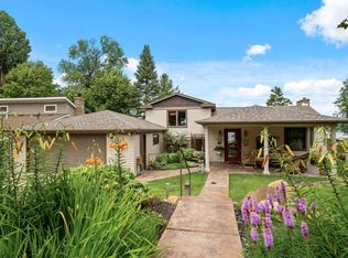 14144 Old Holt Ct, Lindstrom, MN 55045