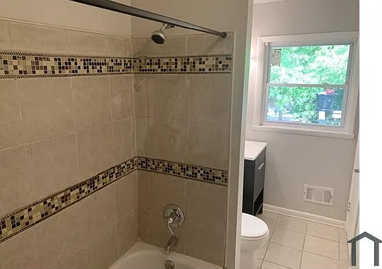 1165 Octavia St SE — Photo 9