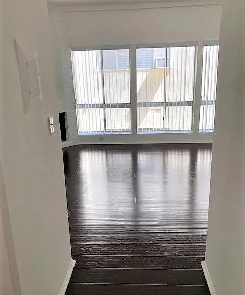 Beautiful, large windows.