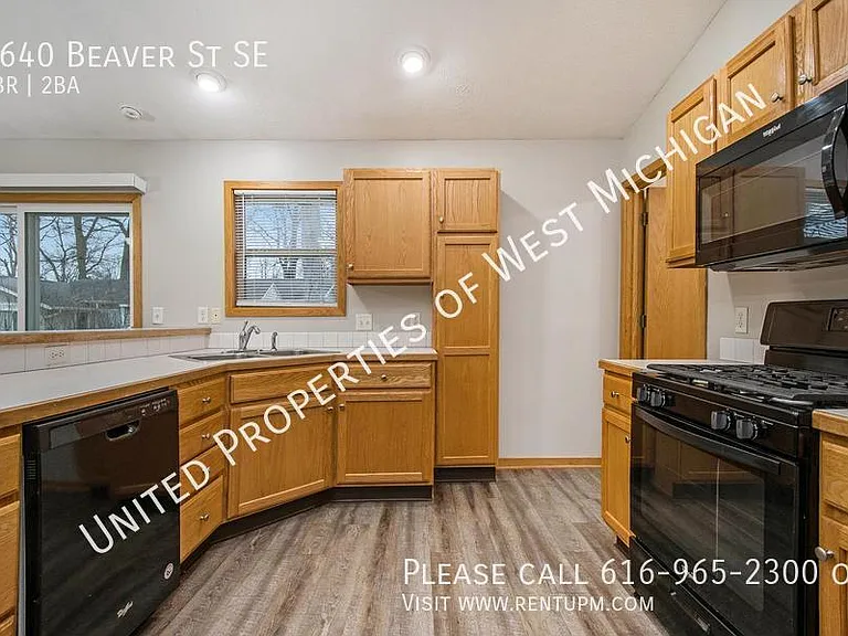 8640 Beaver St SE — Photo 10