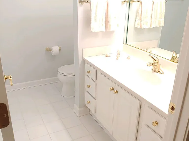 1104 Caldwell Dr — Photo 7