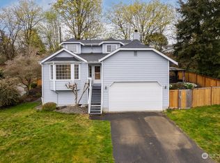 3524 Inverness Dr NE, Tacoma, WA 98422