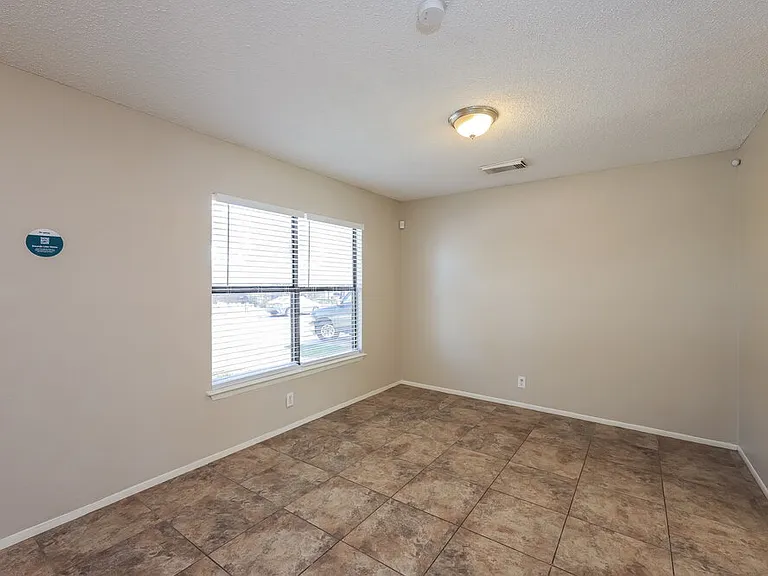 3191 Beacon Fld — Photo 7