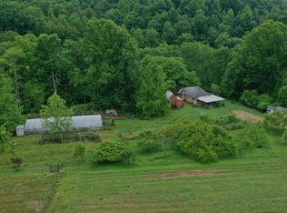 8835 Gay Rd, Gay, WV 25244