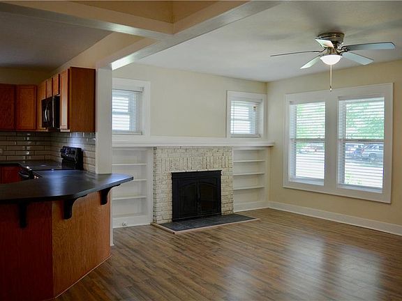 3rd image of 212 Depot St