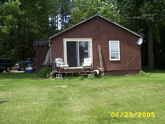 2br Cottage needs TLC