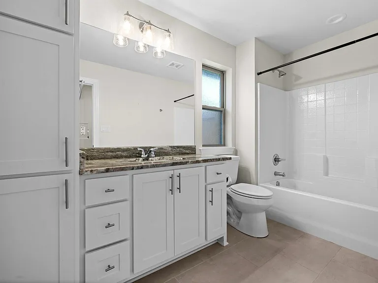 11432 Lindsey Garden Dr — Photo 10