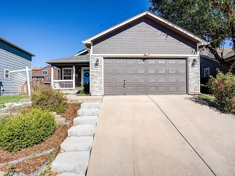 4783 Bridle Pass Dr — Photo 1