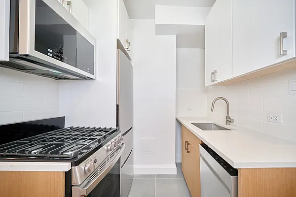 Rented by Living New York | media 2