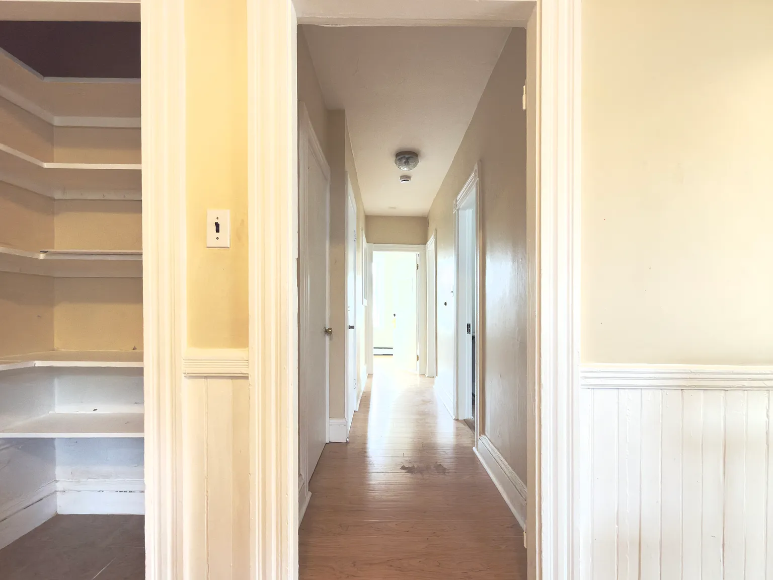 3 bed, 950 sqft, $3,600 — Photo 4