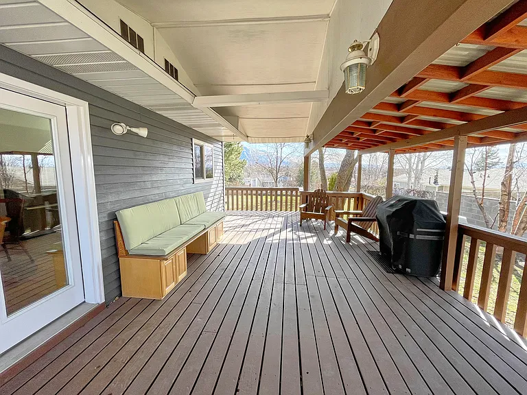 9064 S Cheshire Cir — Photo 24