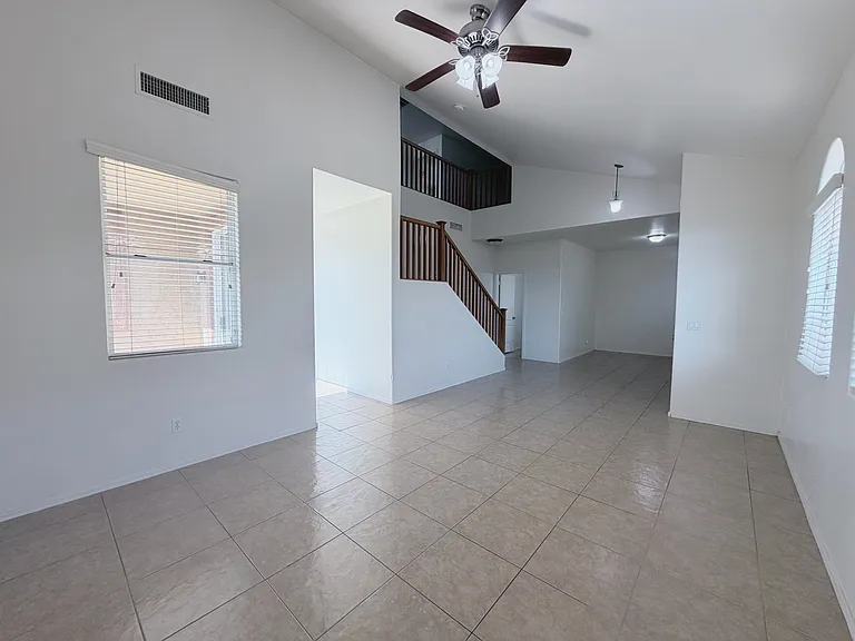 7164 S 48th Gln — Photo 15