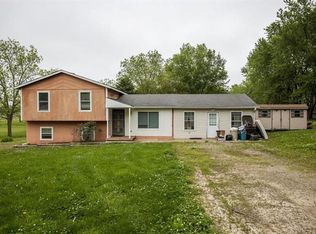 166 NE 1011th, Knob Noster, MO 65336
