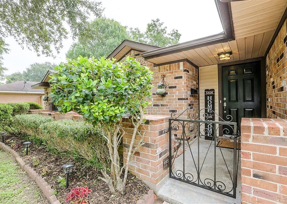 1st image of 5406 Carmona Ln