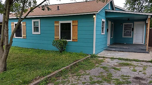514 Bexar Dr — Photo 13