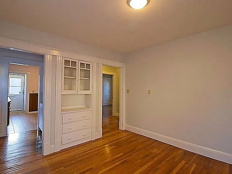 28 Durso Ave #28 — Photo 8