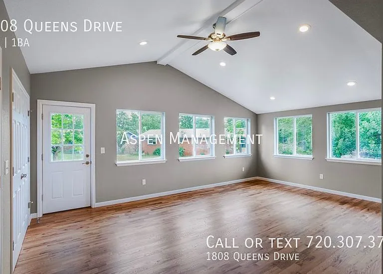 1808 Queens Dr — Photo 11