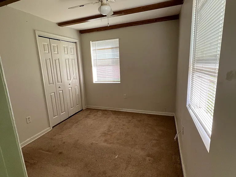 201 Chandler Dr #9A — Photo 3